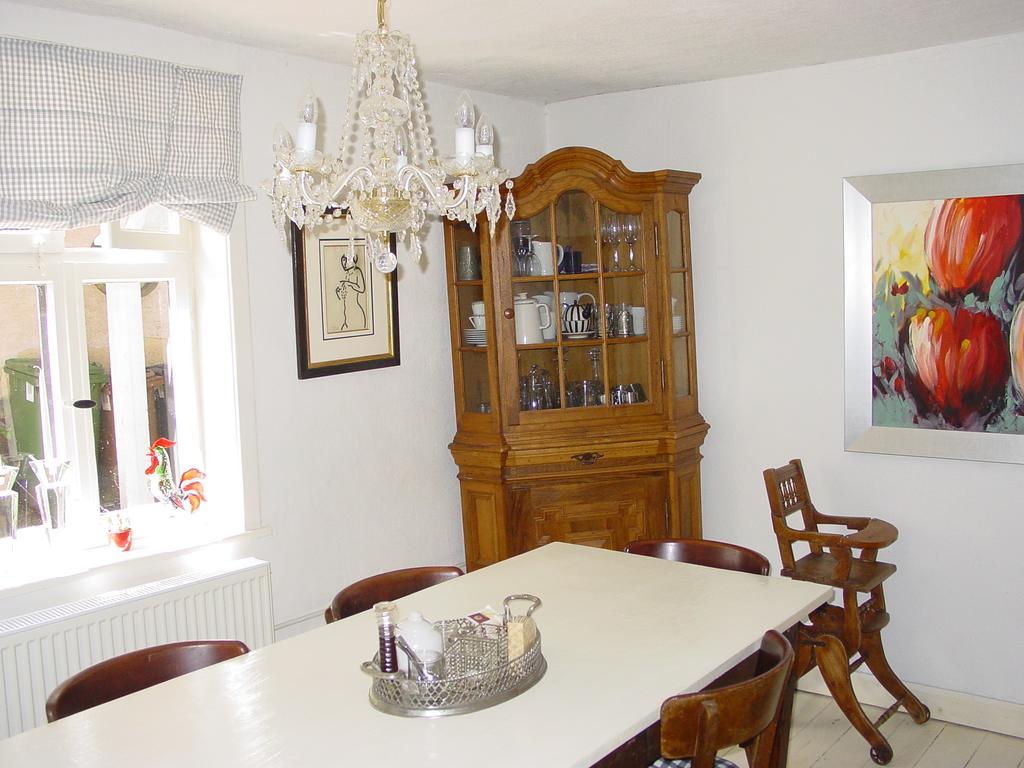 Robert'S Bed & Breakfast Helmarshausen Exterior foto