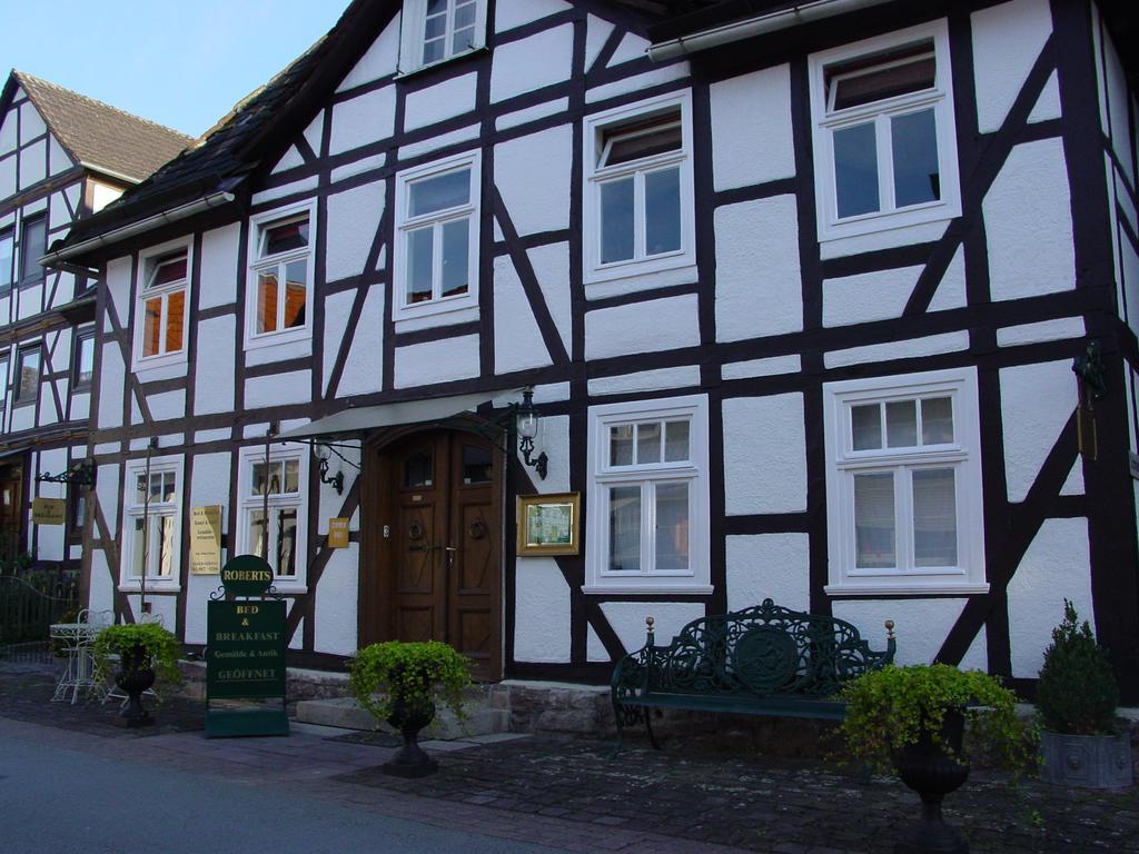 Robert'S Bed & Breakfast Helmarshausen Exterior foto